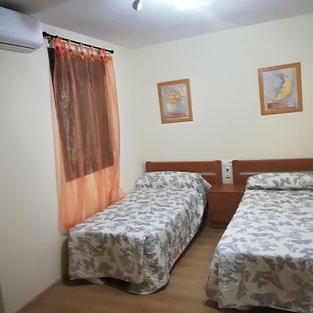 APARTAMENTO PERGAR I - 4 PERSONAS DESDE 35e-WIFI Granada Exterior foto